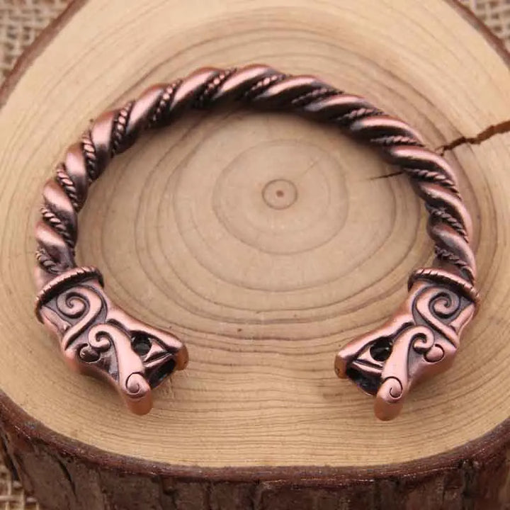 Fenrir Fury: Double Thread Viking Wolf Bangle