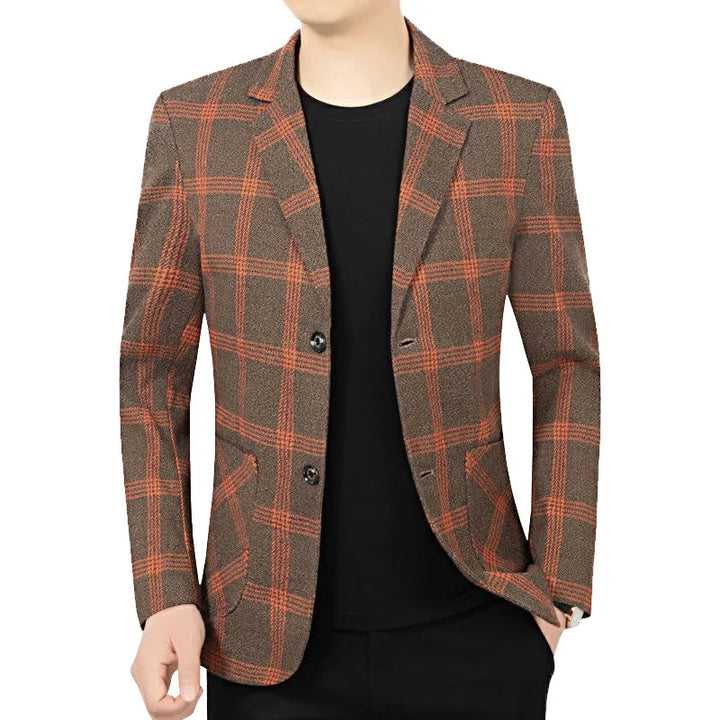 Plaid Perfection: The Lightweight Business-Casual Blazer