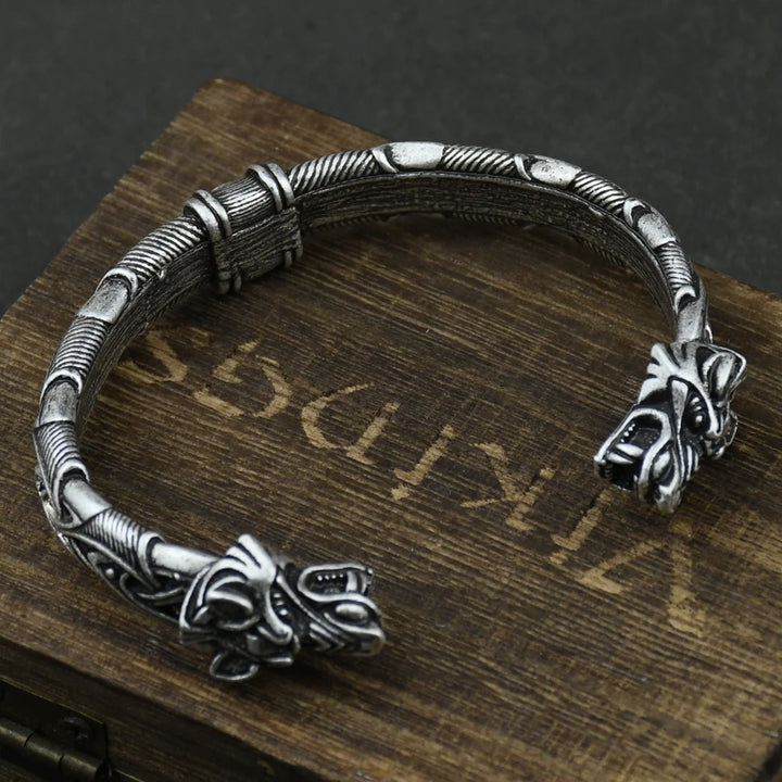 Howl of the North: Viking Wolf Head Bracelet