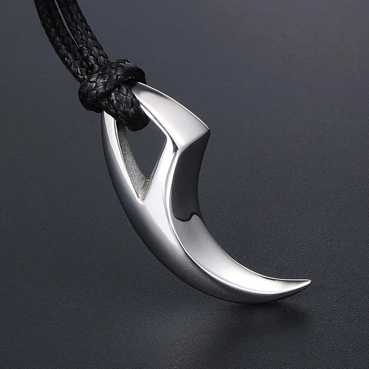 Toothy Triumph: The Wolf Tooth Pendant for Fierce Fashion!