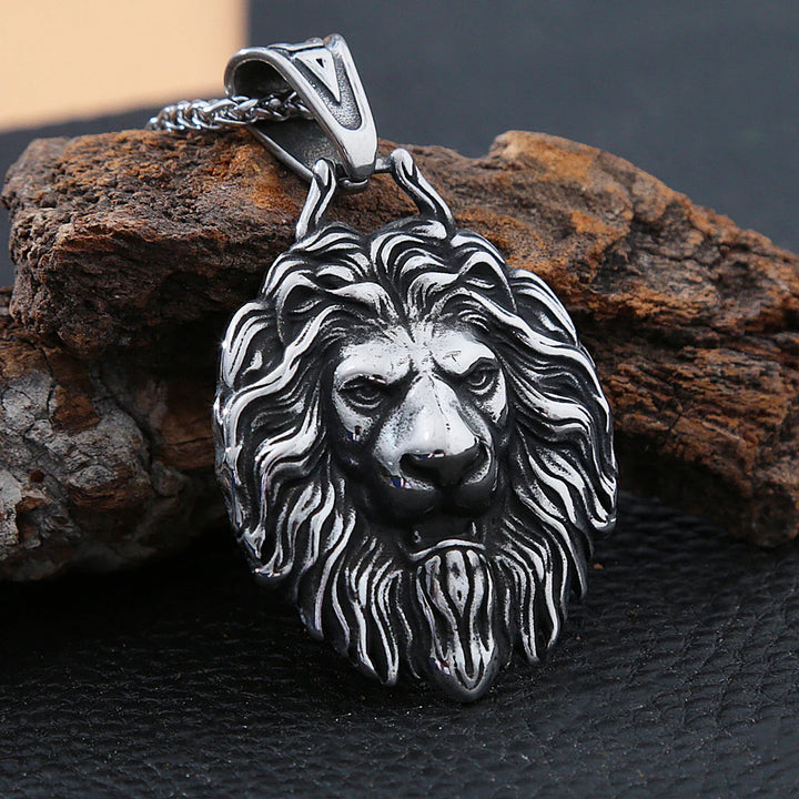 Roaring Style: The Hip-Hop Lion Head Pendant for Fearless Fashion!